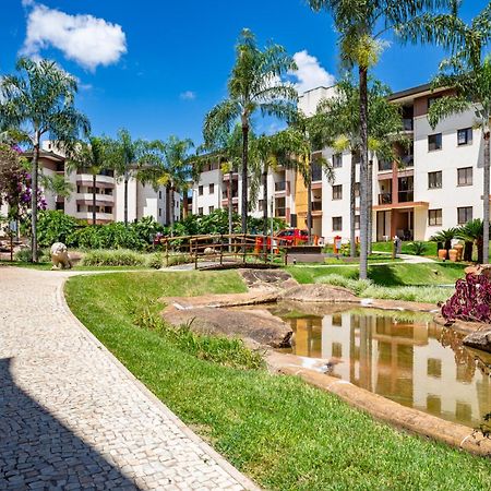Life Resorts - J 215 - Beira Lago - Piscina - Clube - Refugio Do Casal - By Hospede Facil Brasilia Exterior photo